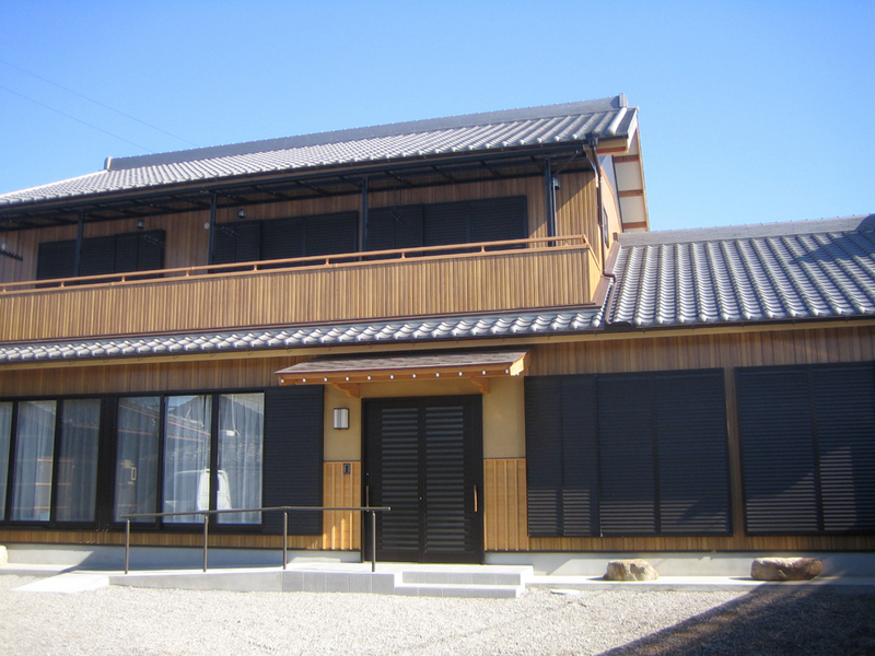 自然素材住宅：無垢板・珪藻土の純和風オール電化住宅：愛知県